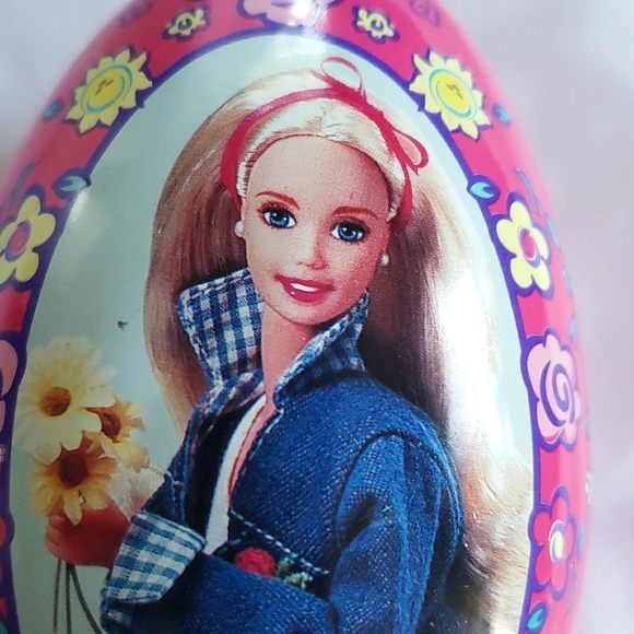 1996 Barbie Tin Easter Egg! - Picture 7 of 7